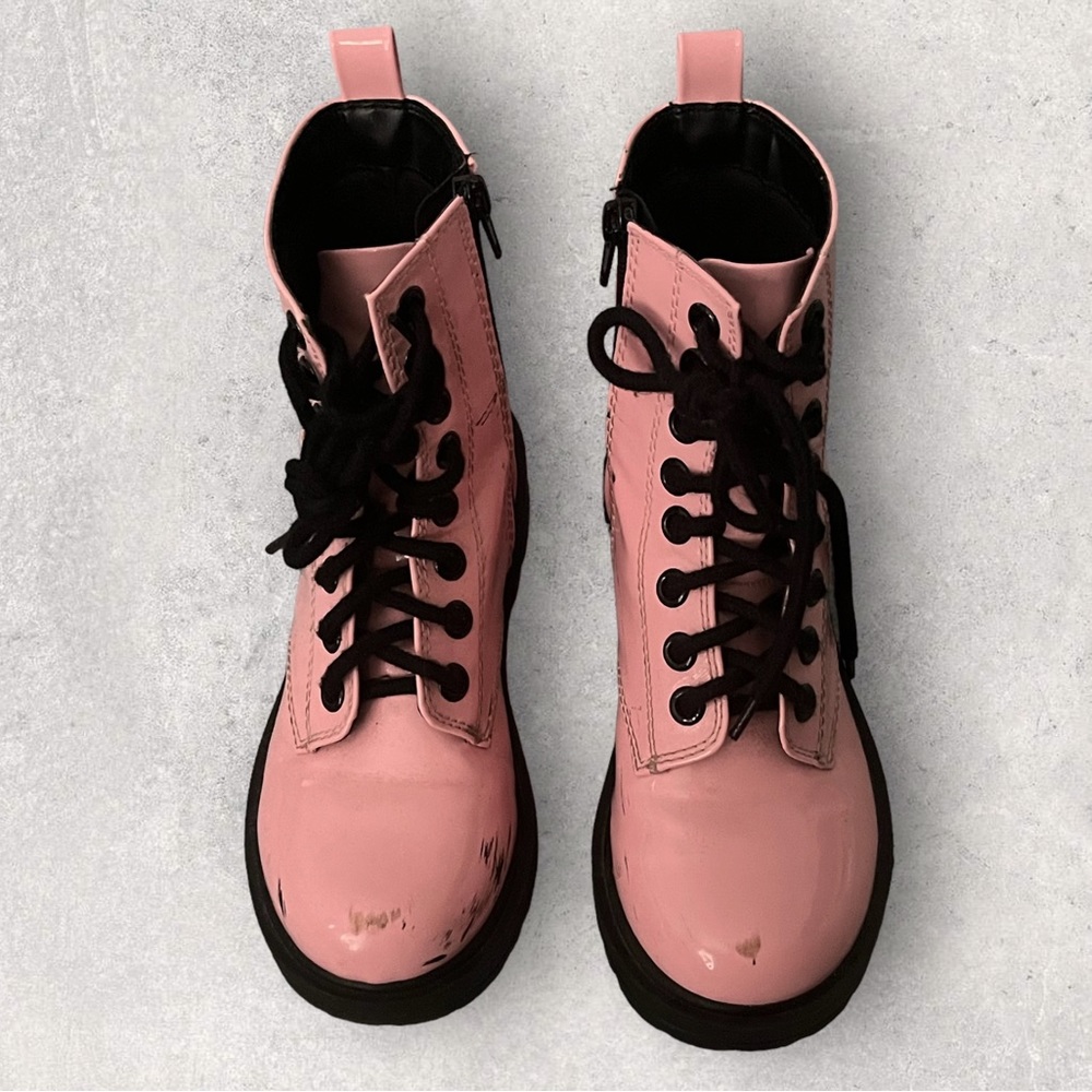 ⭐️ EUC - Soda - Light Pink Combat Boots - Womans 5.5 / Girls 4